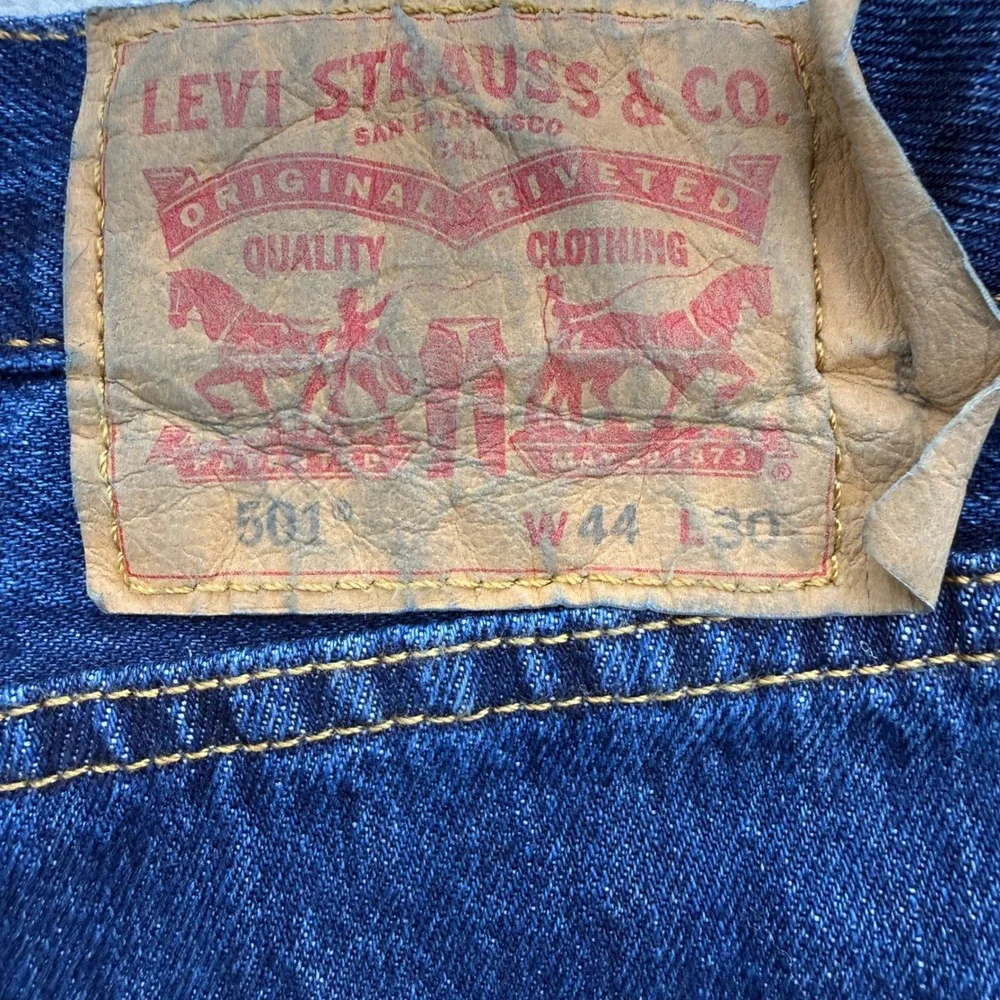 Levi's 501 Original Jeans Mens 44x30 Blue Straight Leg Button Fly Denim